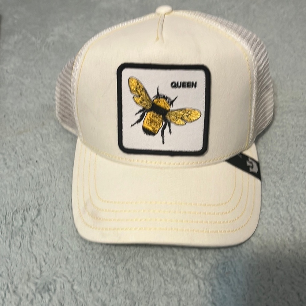 Queen bee hat